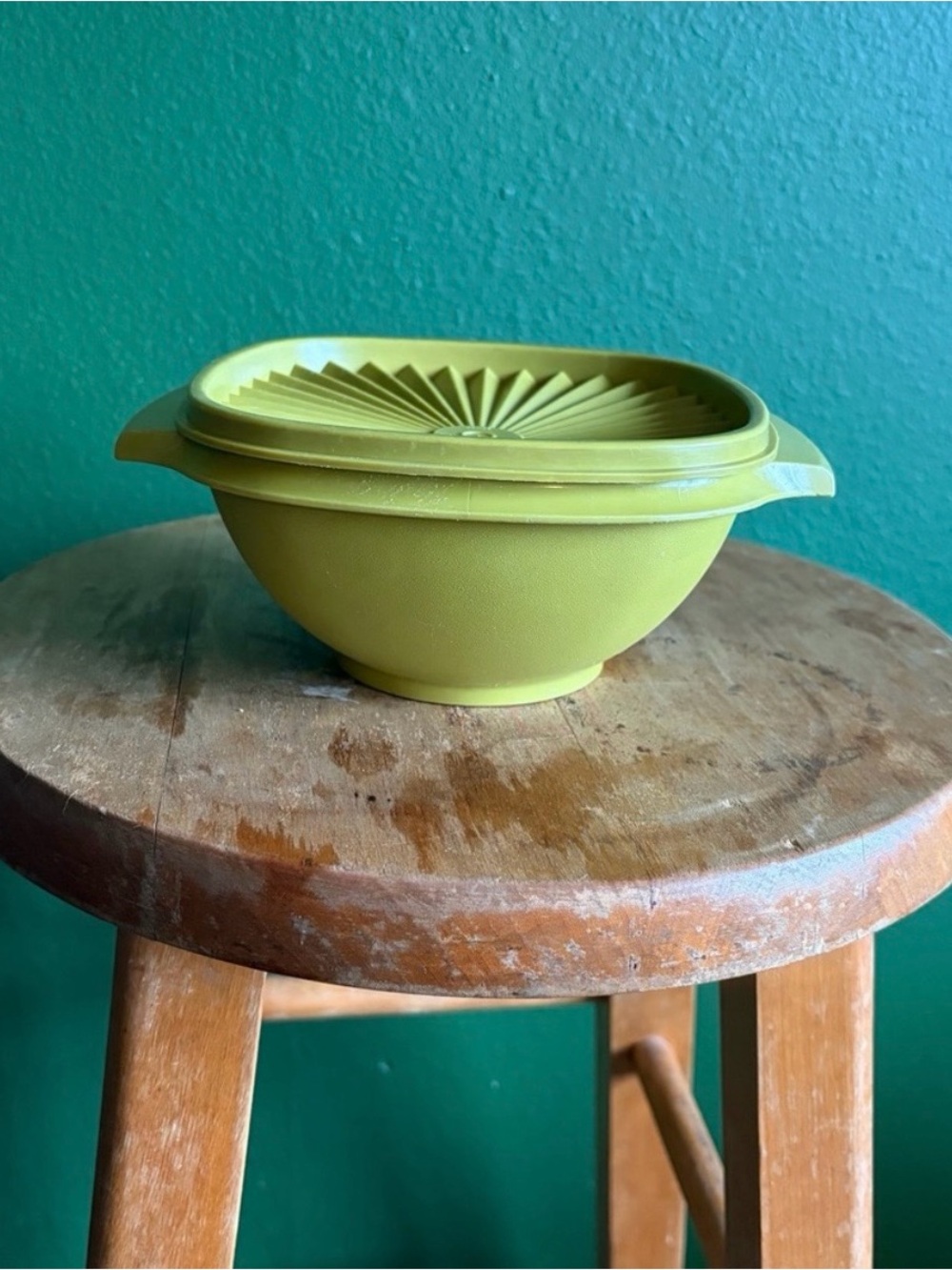 Vintage Tupperware Servalier Bowl 3.5 cup in Lime Green
